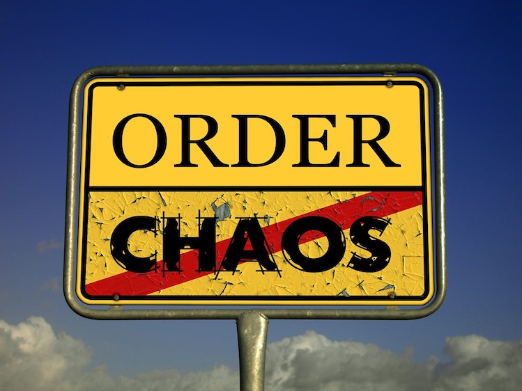 Order vs. chaos sign